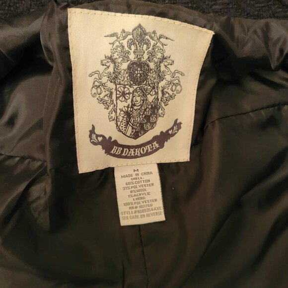 Wool Coat - Picture 5 of 7